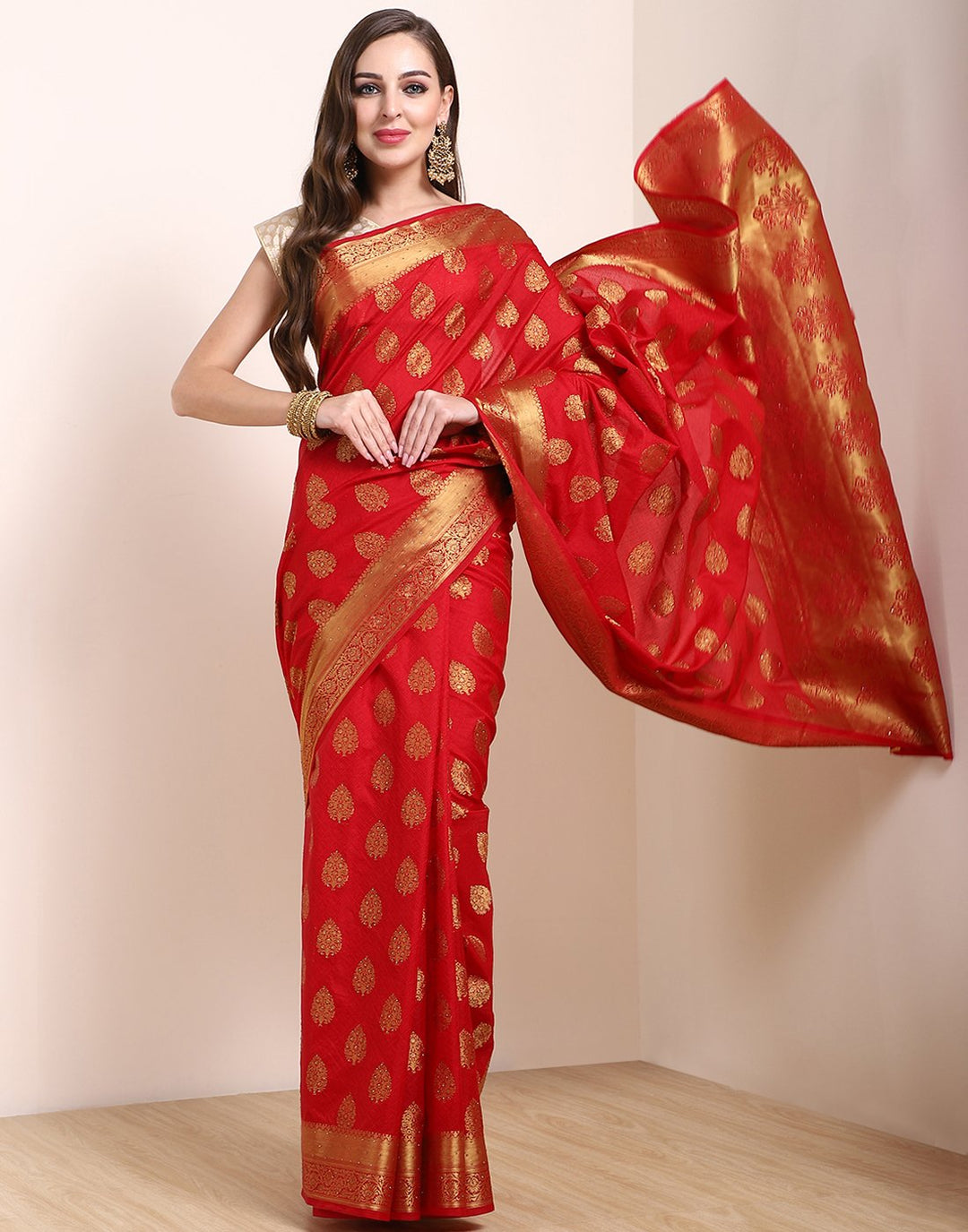 Red Art Handloom Saree
