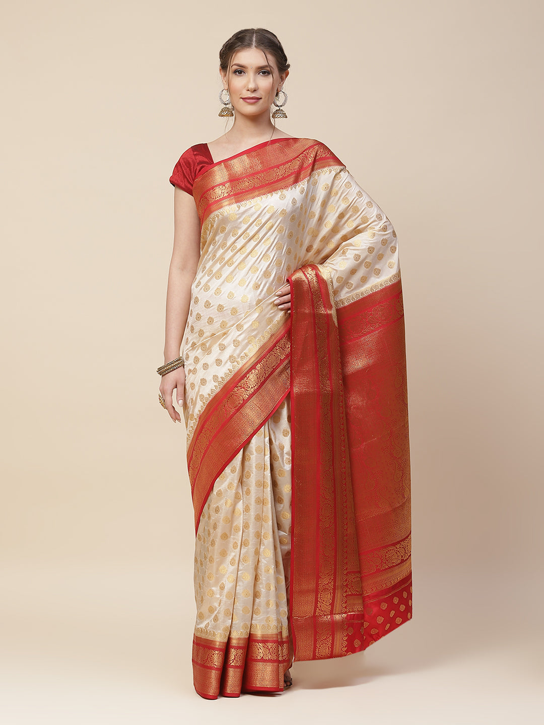 Zari Border Woven Art Handloom Saree