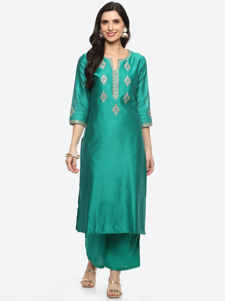 Neck Embroidered Booti Handloom Kurta With Pant