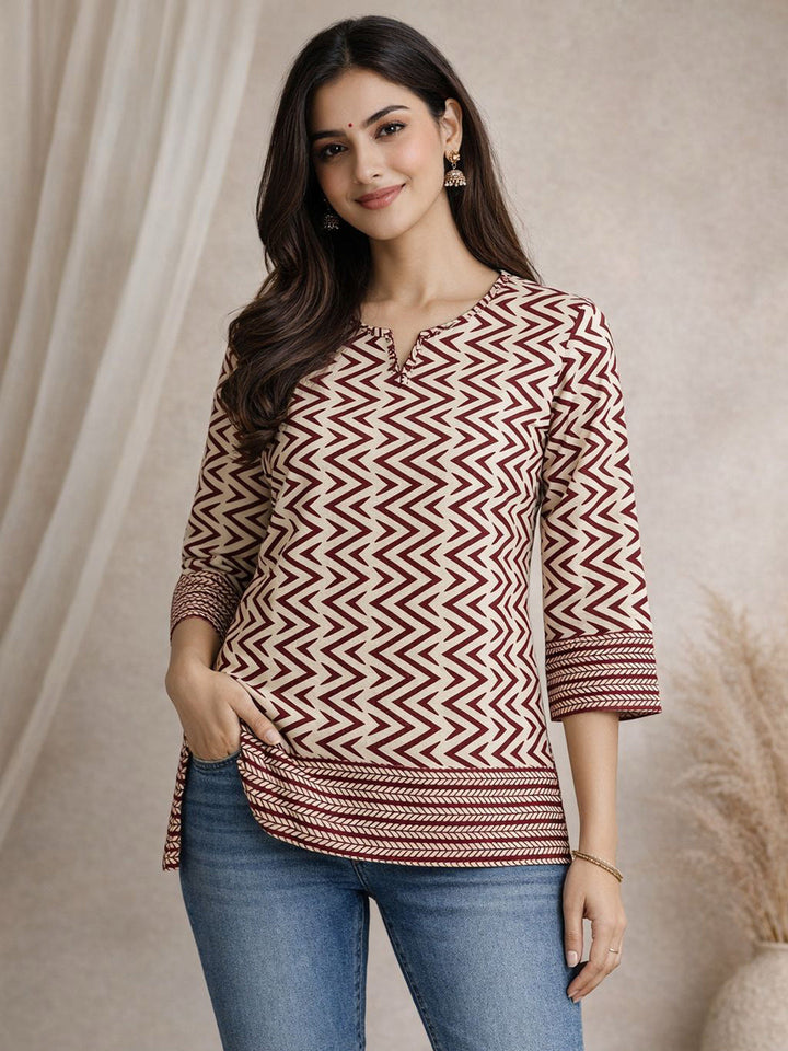 Maroon Embroidered Cotton Blend Straight Kurta