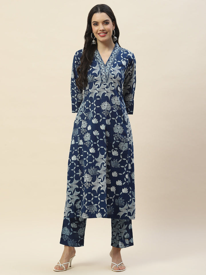 Printed Cotton Kurta With Pants