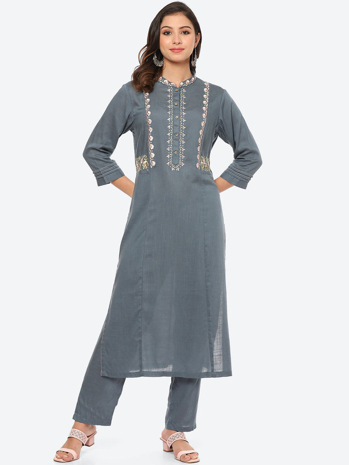 Resham Neck Embroidered Cotton Kurta With Pant