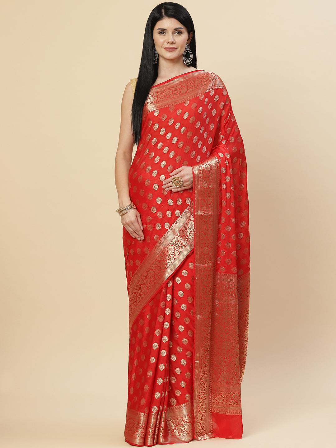 Zari Booti Crepe Plain Saree