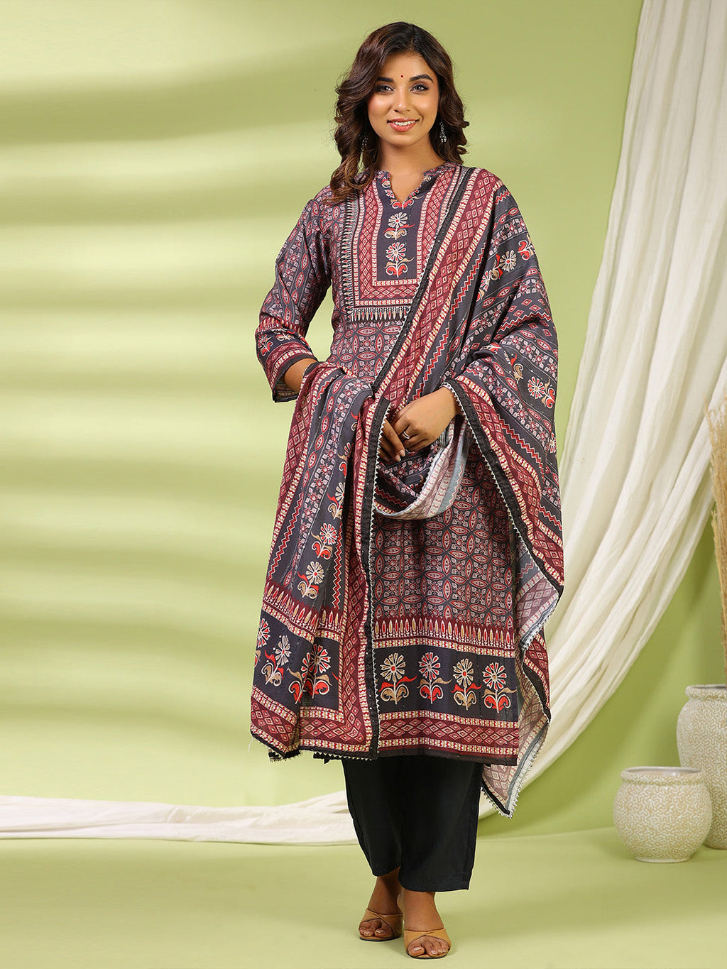 Printed Muslin Kurta With Pants & Dupatta