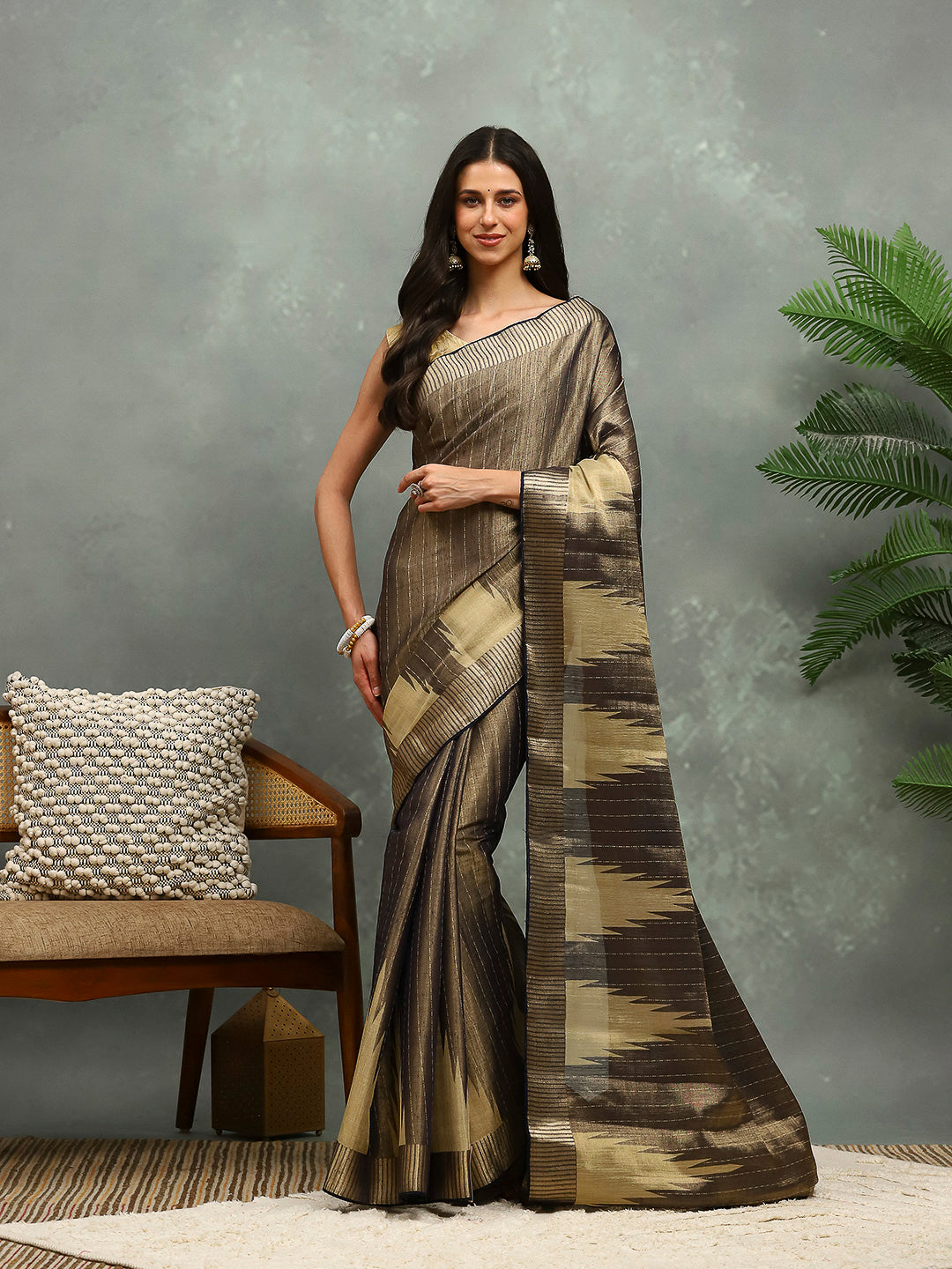 Zaari Border Art Silk Saree