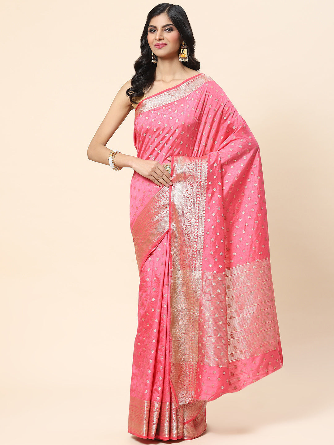Zari Booti Handloom Woven Saree
