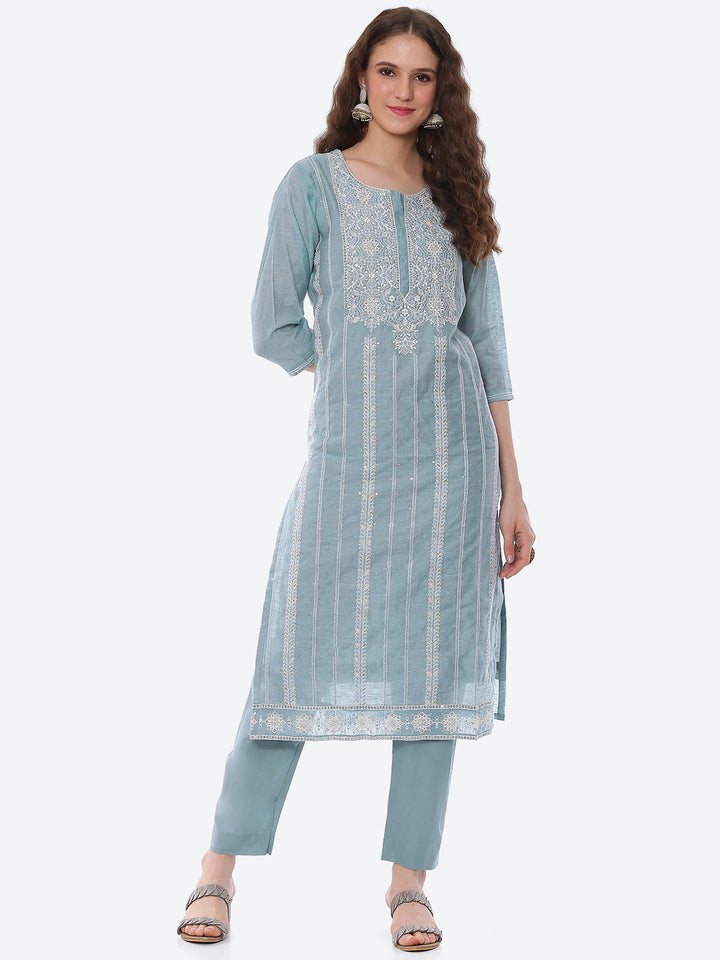 Resham Embroidered Chanderi Kurta With Pant