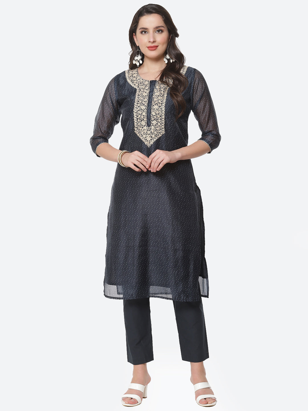 Neck Embroidered Chanderi Kurti With Pant