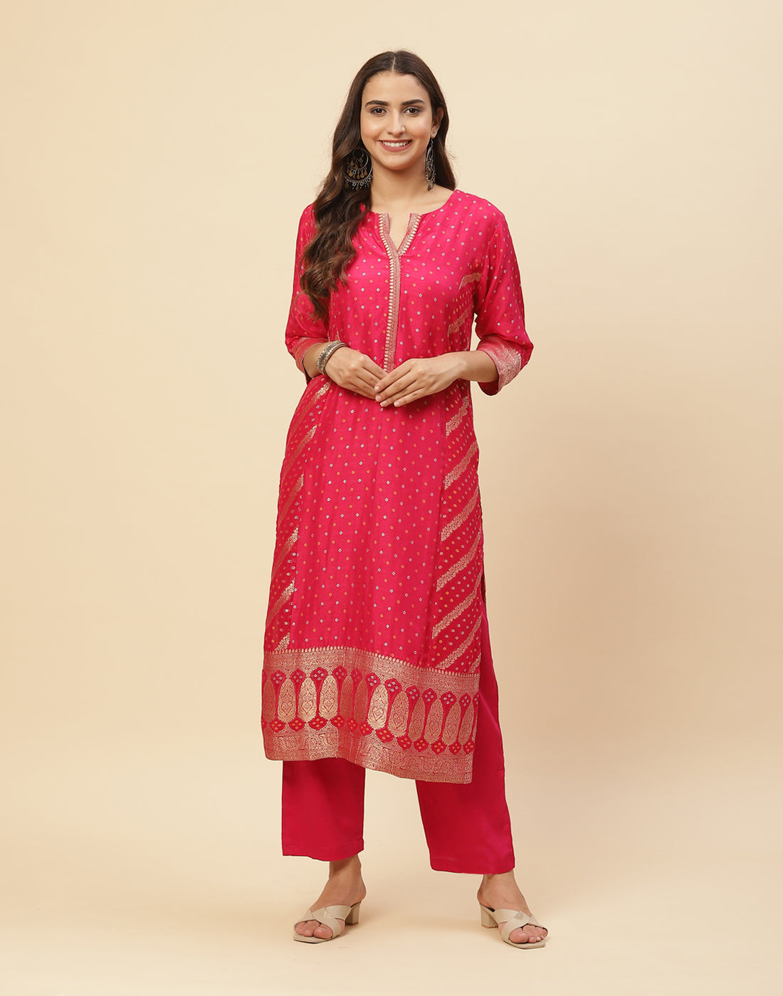 Zari Booti Embroidered Chanderi Kurti With Pant