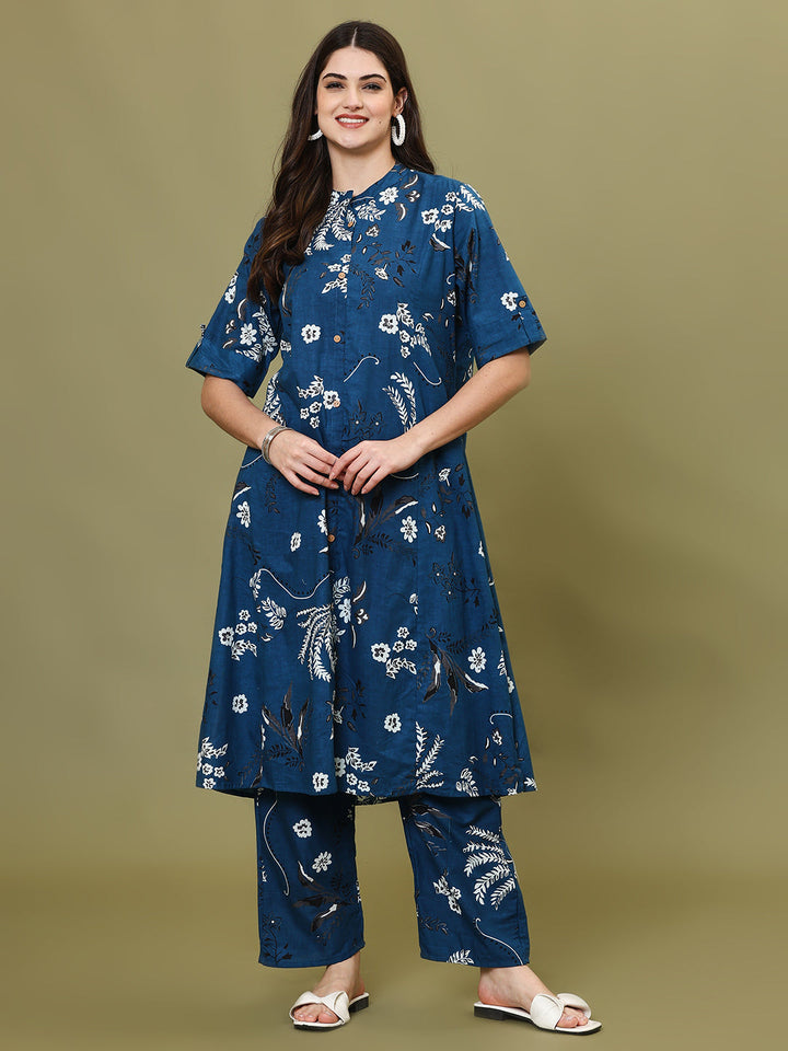 Digital Printed Cotton Blend Kurta With Pants