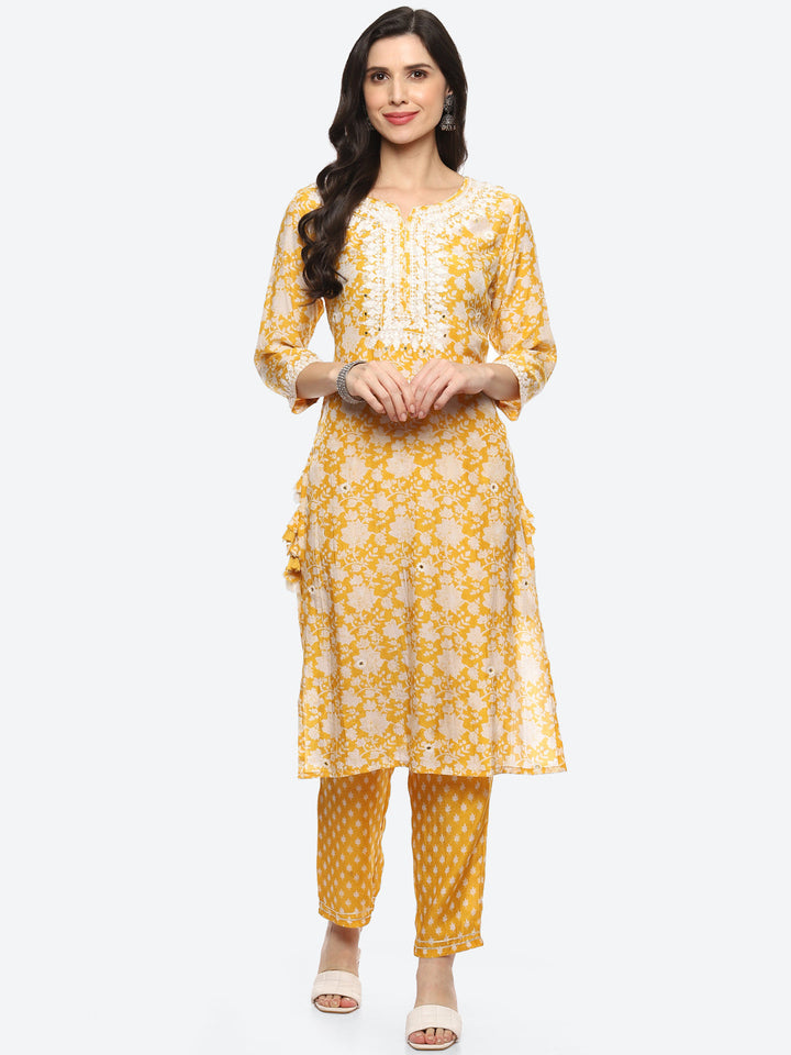 Resham Mirror Yoke Printed Muslin Kurta With Pant