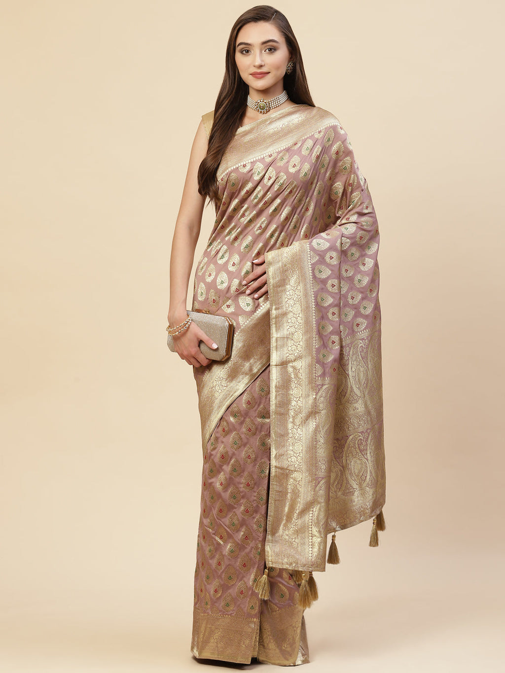 Zari Border Booti Handloom Woven Saree
