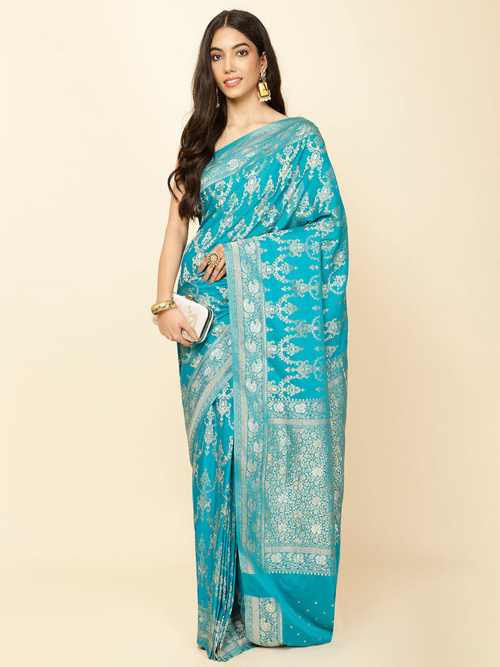 Zari Jaal Woven Crepe Saree