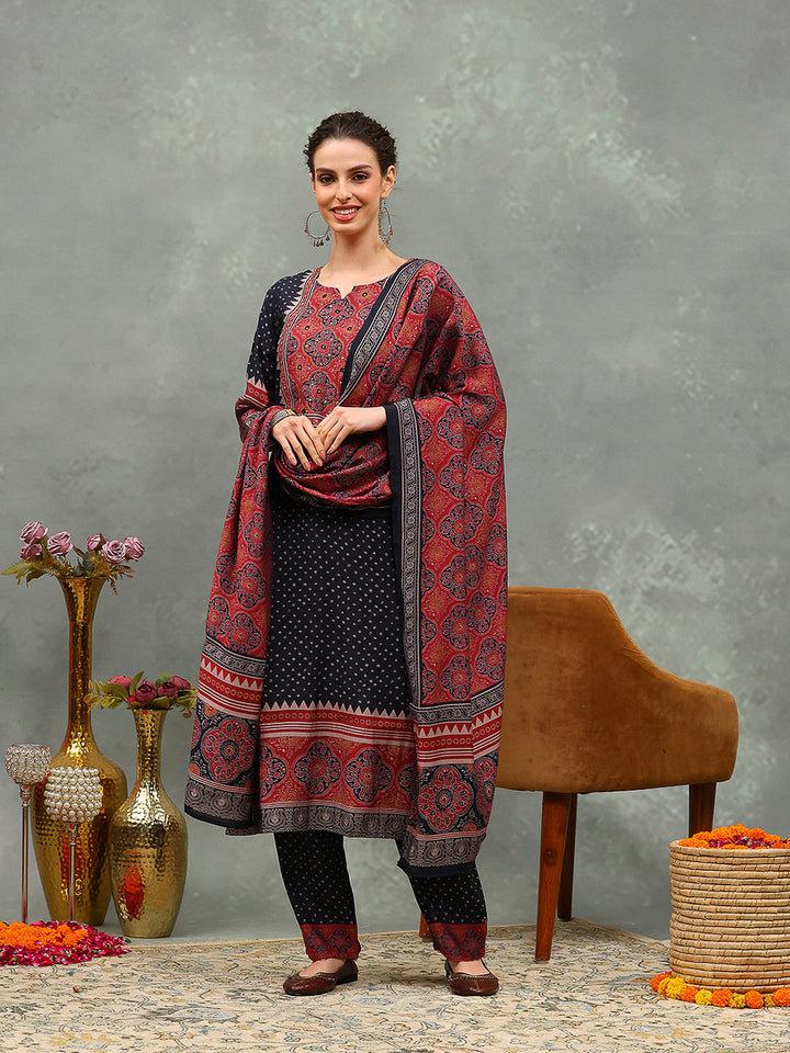 Printed Muslin Kurta With Pants &amp; Dupatta
