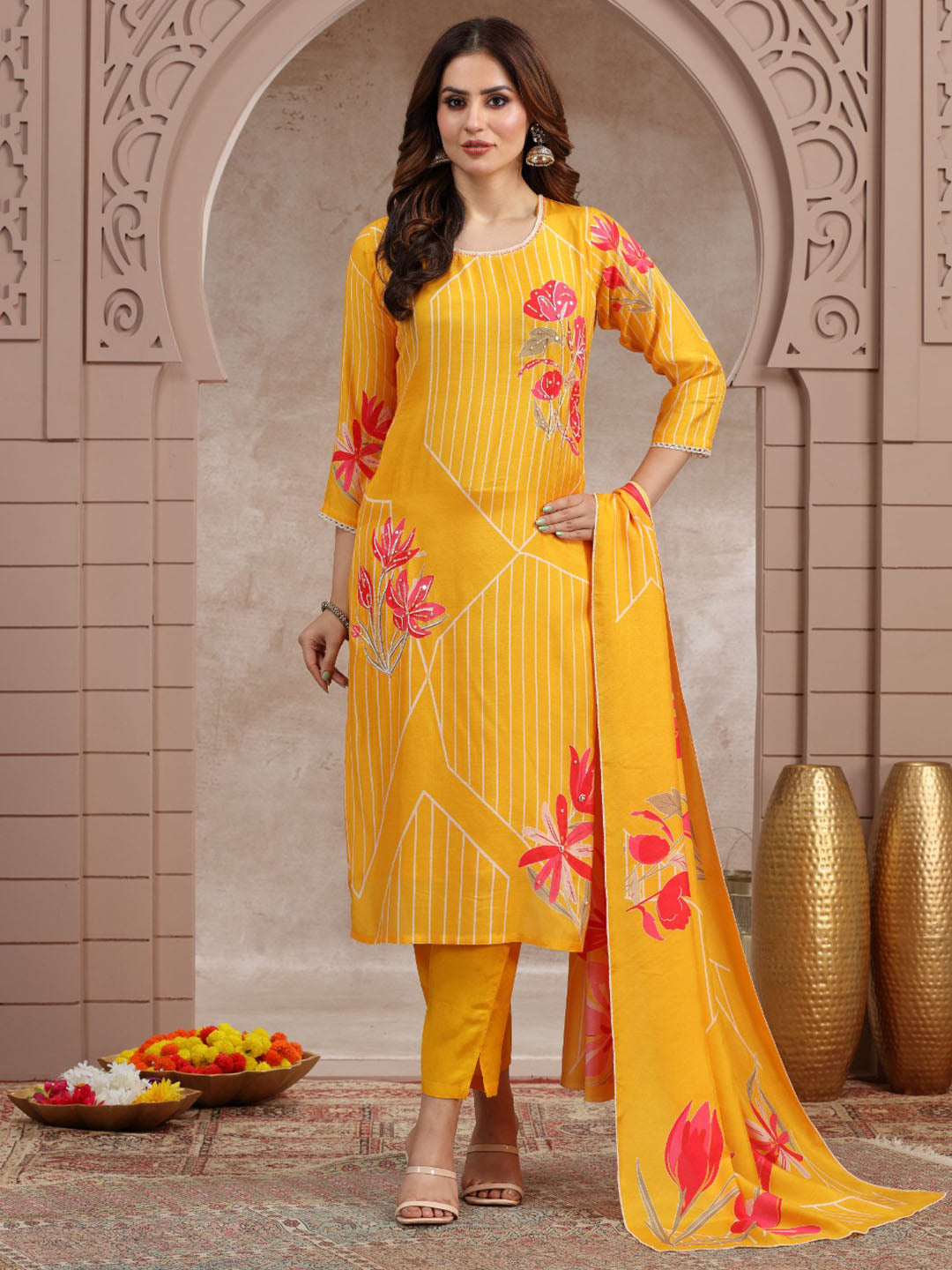 Printed Muslin Kurta With Pants &amp; Dupatta