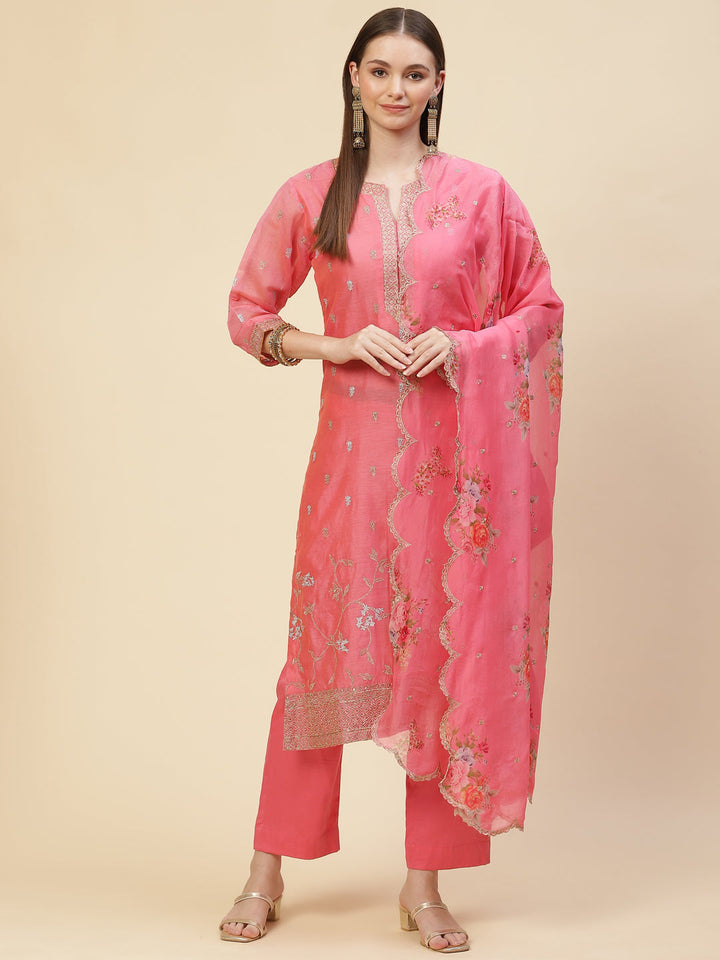 Resham Booti Cotton Kurta With Pants &amp; Dupatta