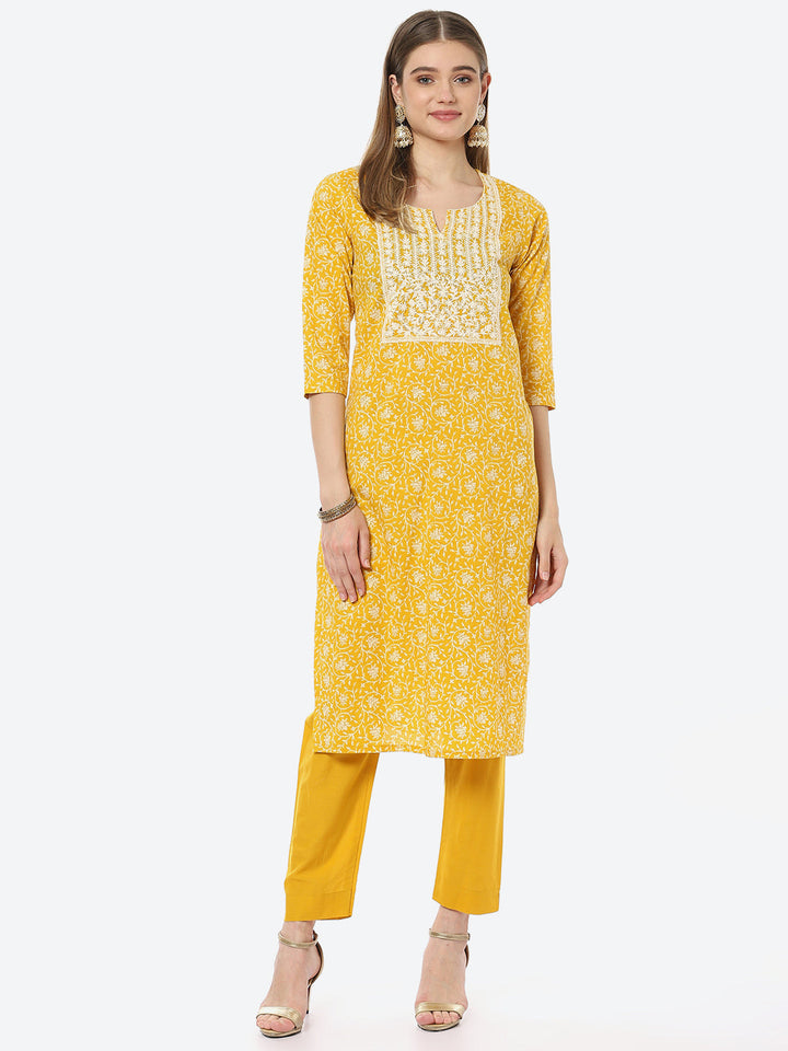 Resham Work Printed Chanderi Kurta With Pant
