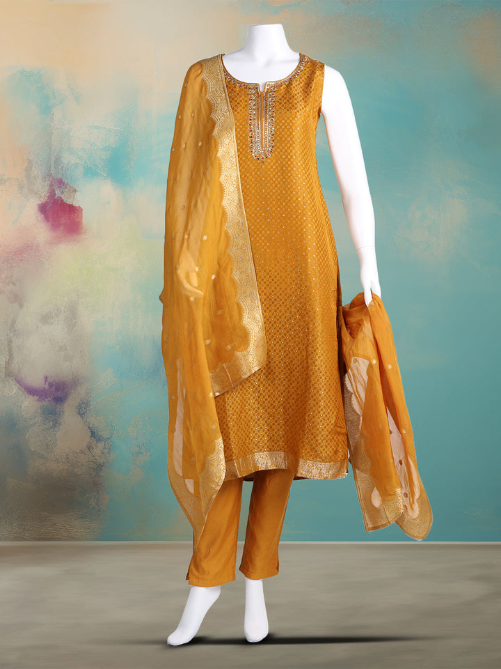 Embroidered Banarasi Kurta With Pant &amp; Dupatta