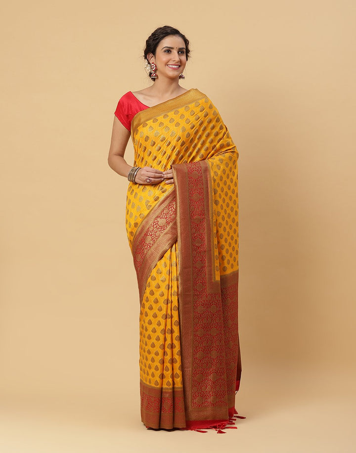 Woven Art Handloom Saree With Zari Booti Border