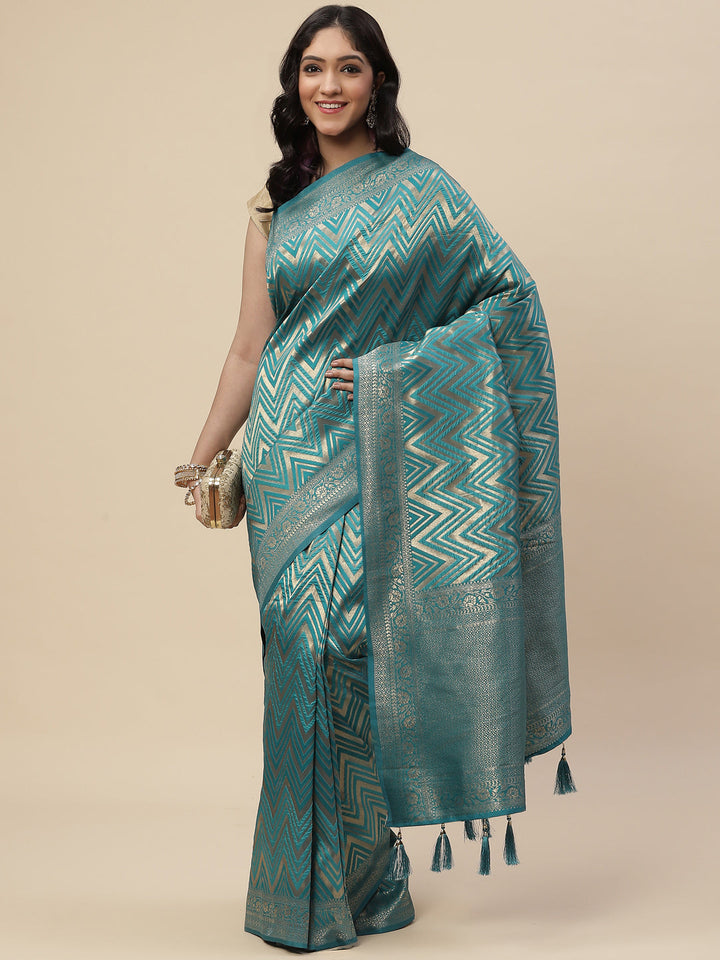 Zari Jaal Handloom Woven Saree