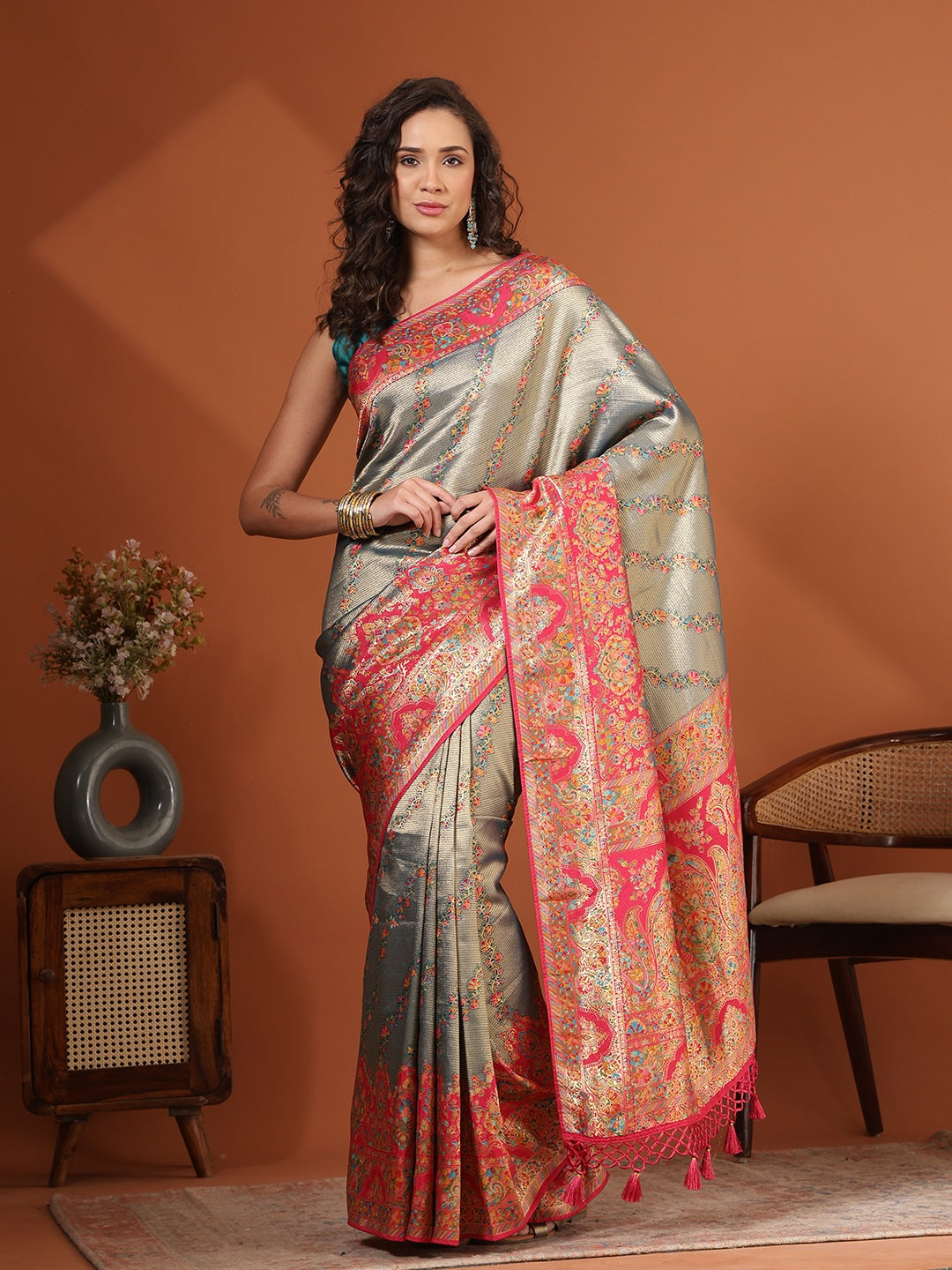 Woven Design Dola Silk Saree