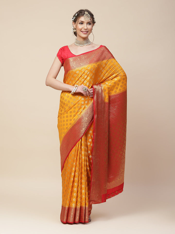 Zari Border Booti Art Handloom Woven Saree