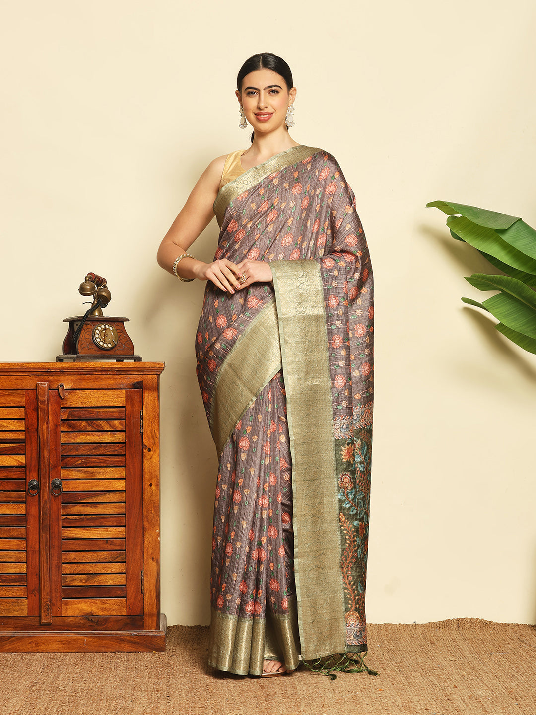 Digital Floral Printed Tussar Saree