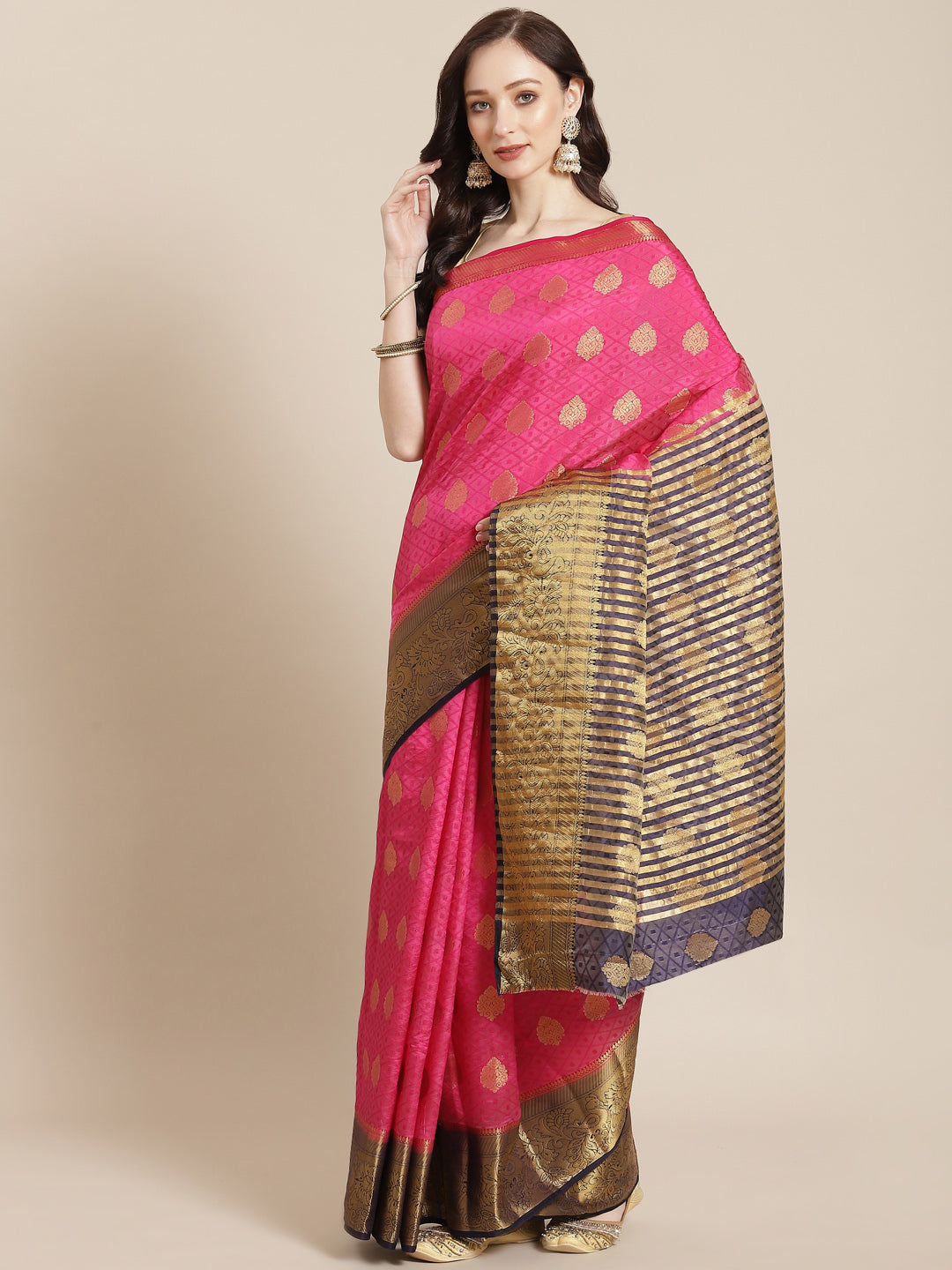 Zari Border Booti Art Handloom Woven Saree
