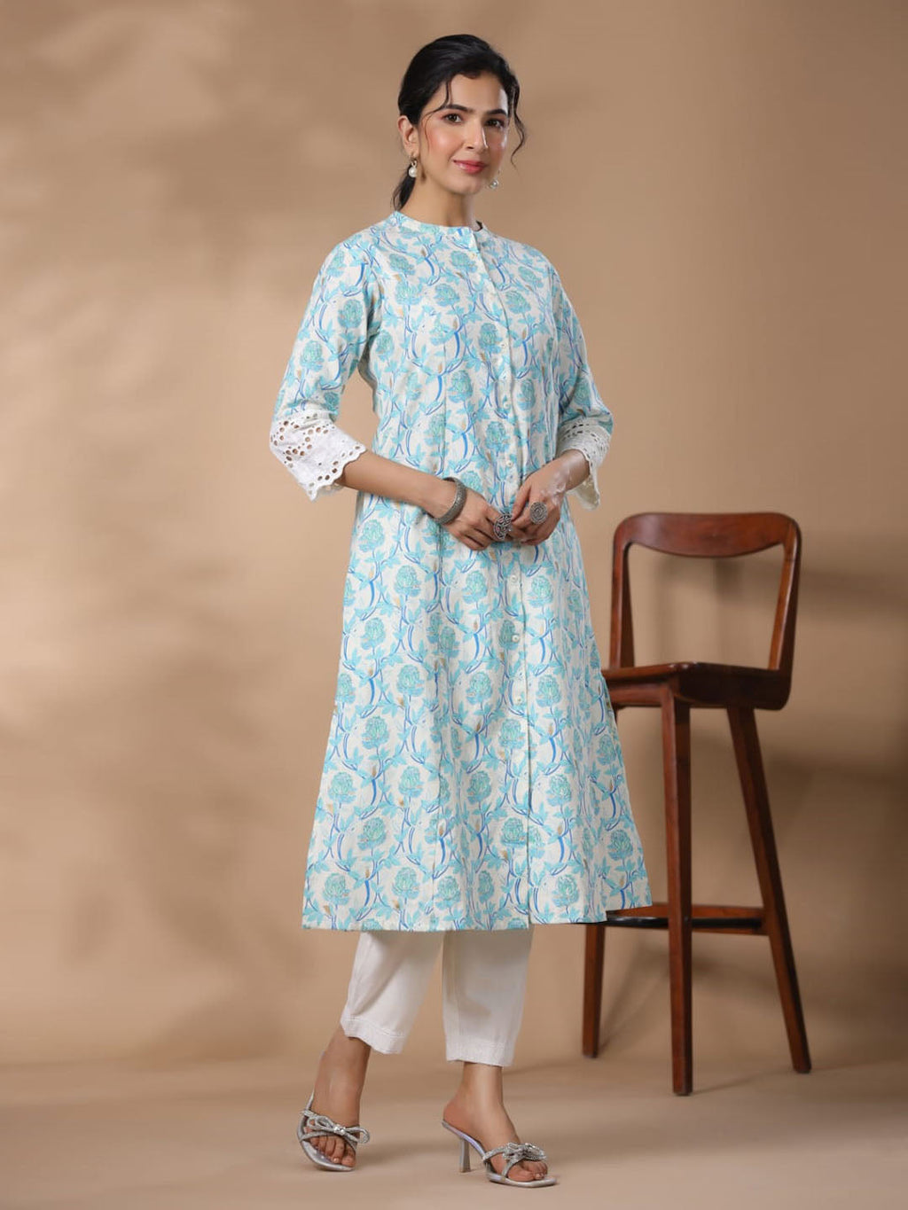 Floral Printed Cotton Kurta With Pants