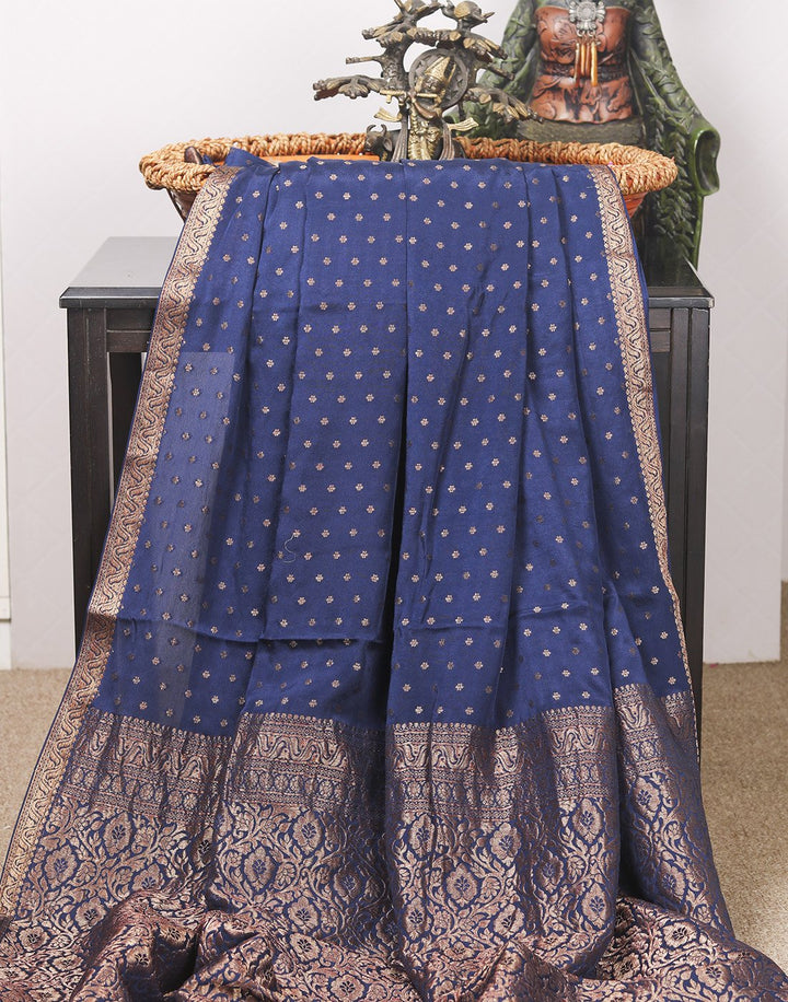 Antique Zari Booti Crepe Saree