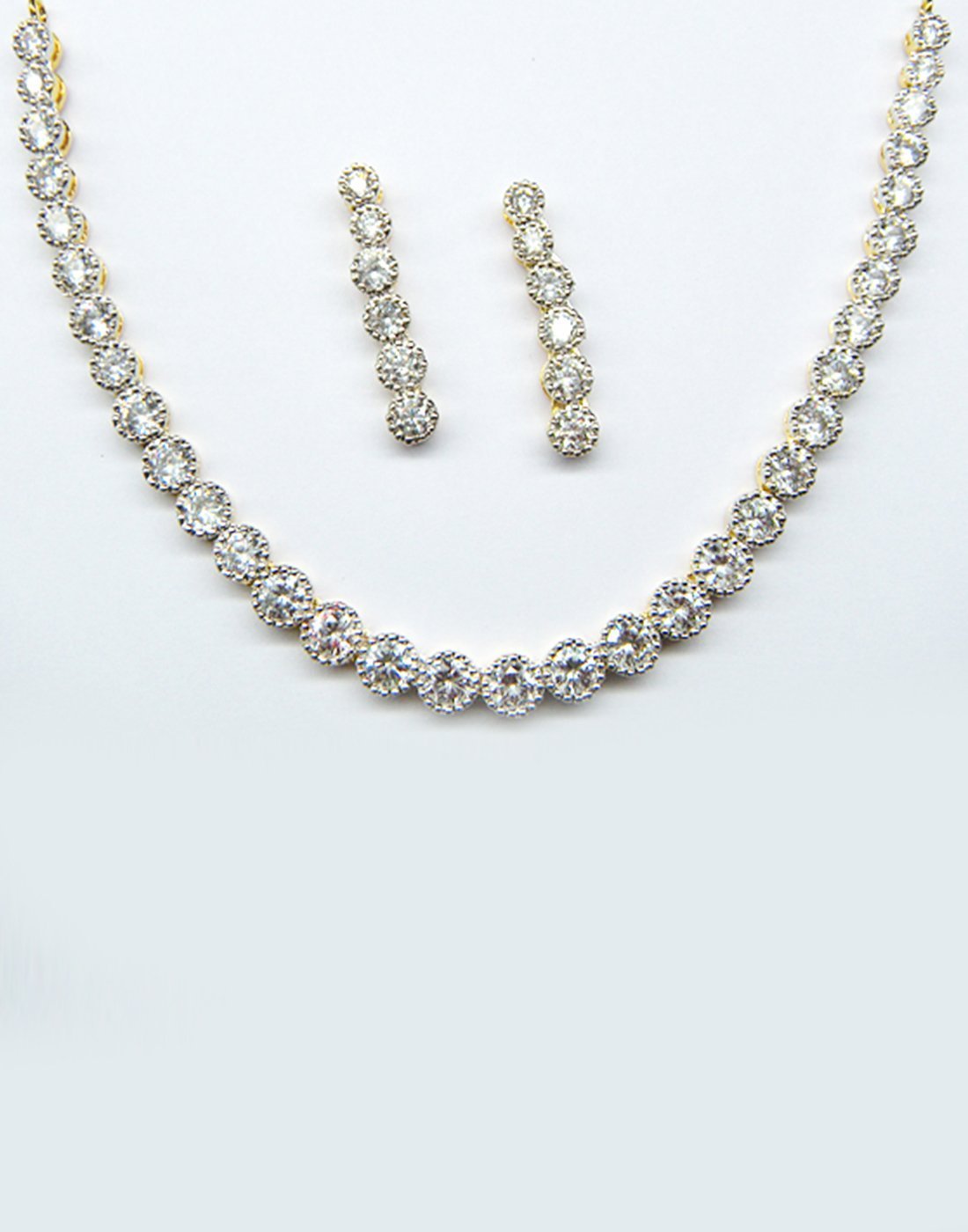 Beautiful Gold Plated Necklace Set
