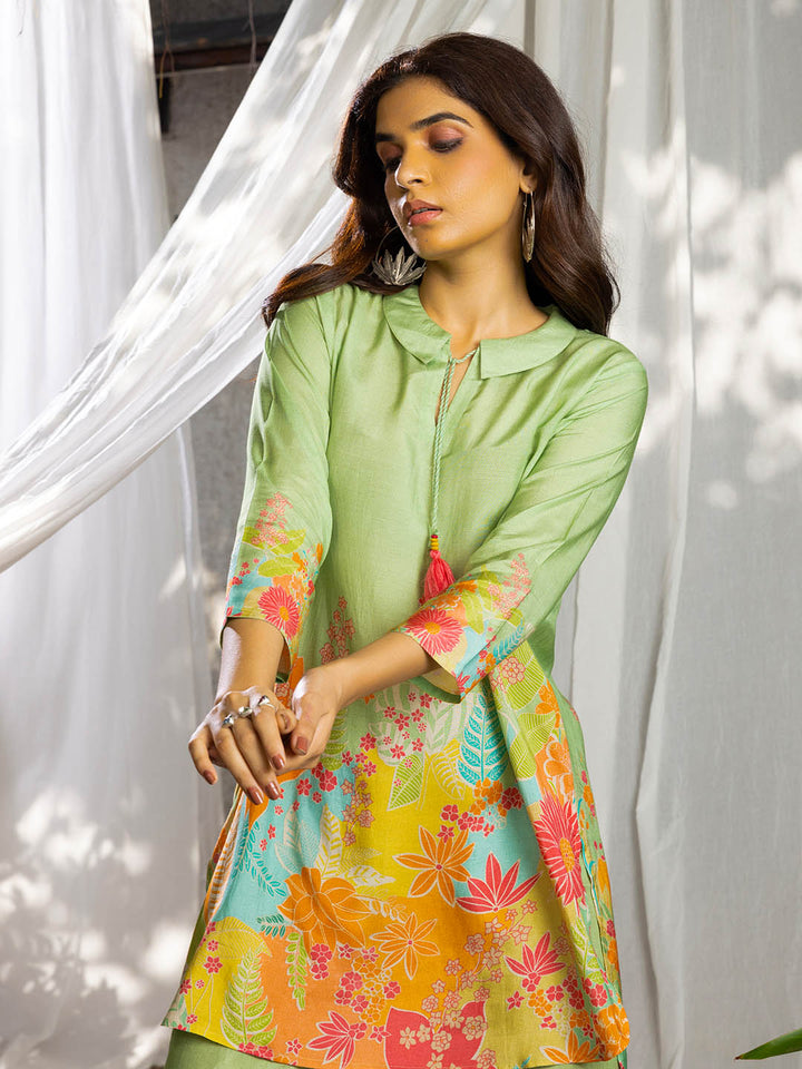 Floral Printed Muslin Kurta With Pants