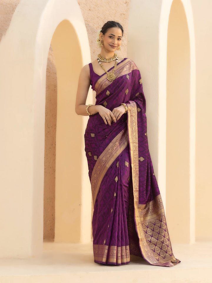 Woven Design Cotton Blend Saree