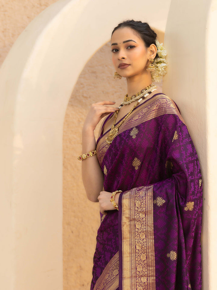 Woven Design Cotton Blend Saree