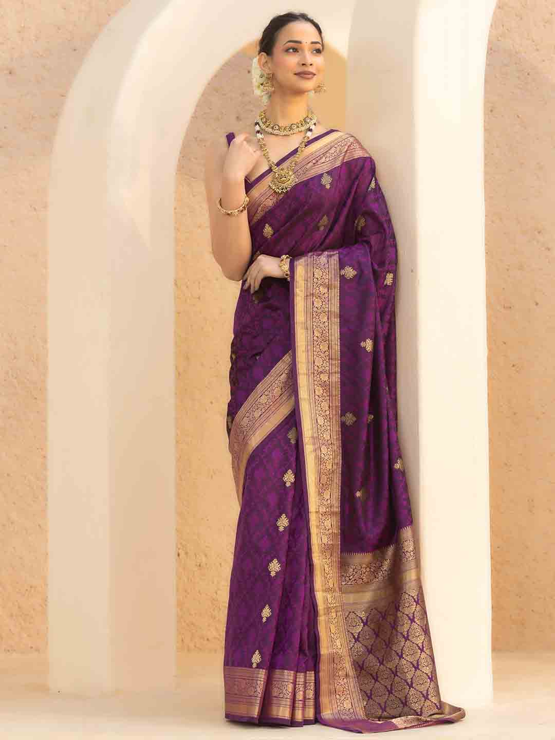 Woven Design Cotton Blend Saree