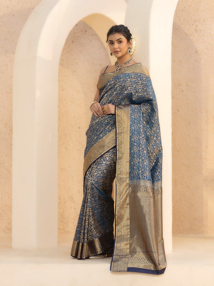Woven Design Cotton Blend Saree
