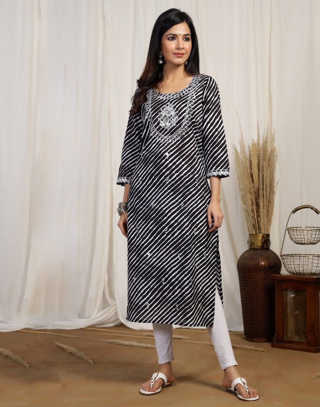 Leheriya Print Cotton Kurti With Yoke Embroidery