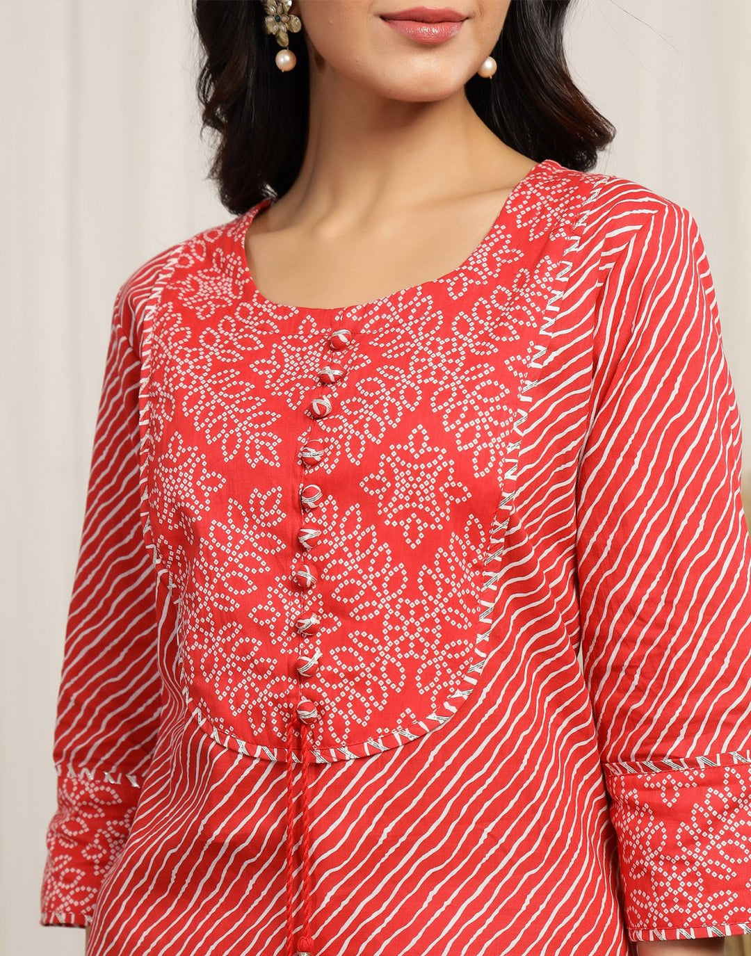 Leheriya Print Cotton Kurti Yoke Detail