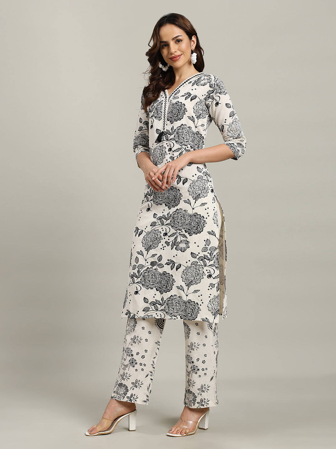 Printed Cotton Blend Kurta With Pants