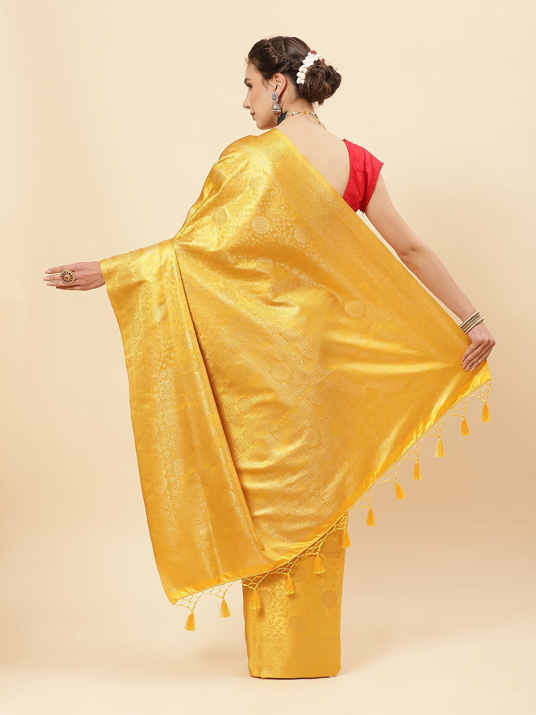 Zari Jaal Art Handloom Saree