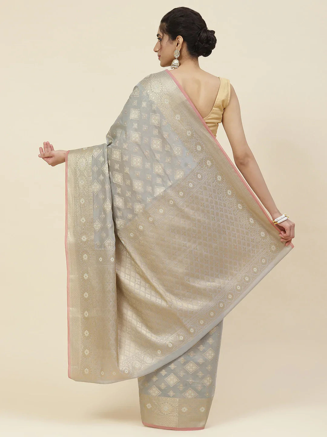 Zari Booti Cotton Woven Saree