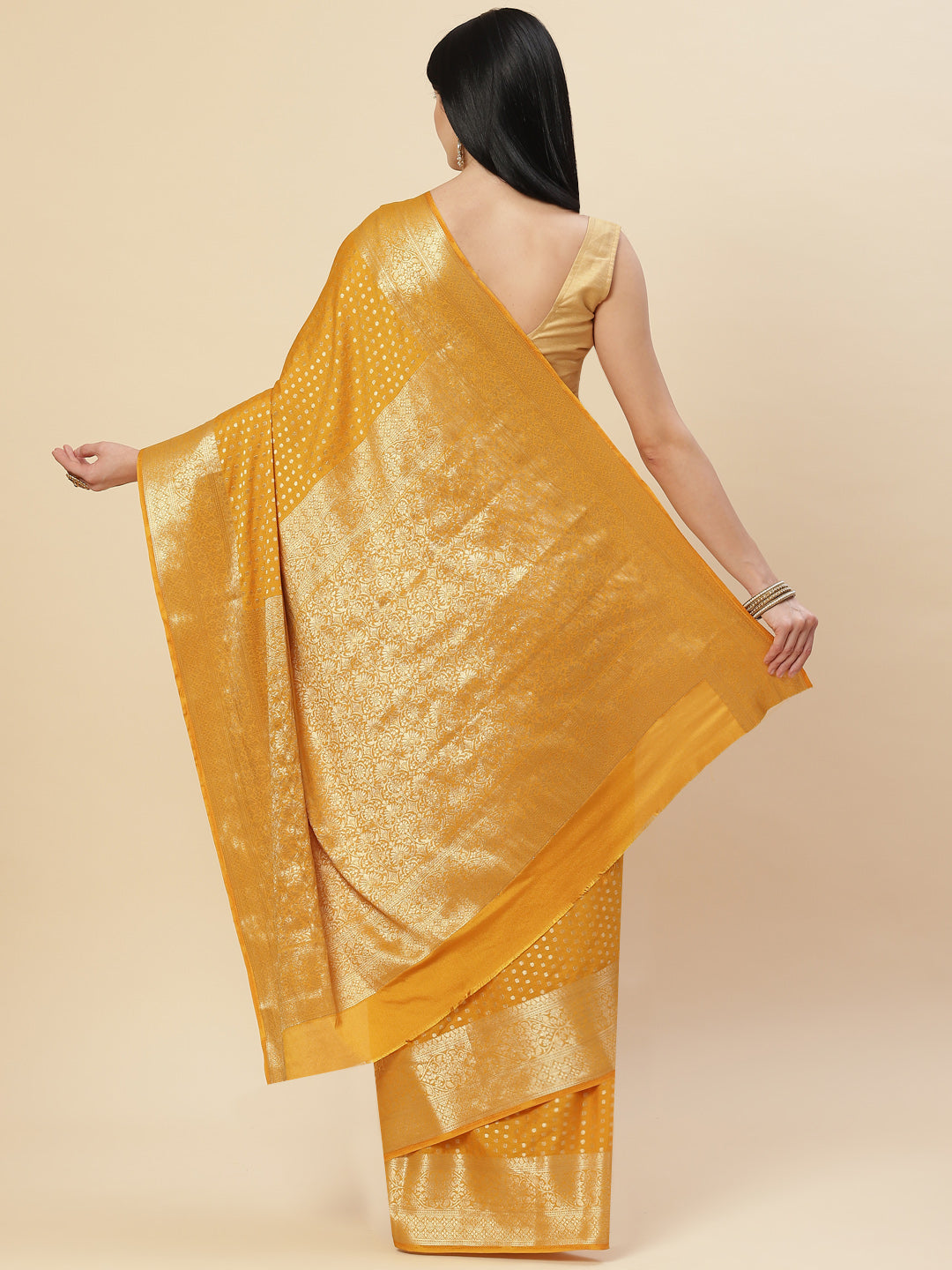Zari Booti Georgette Plain Saree