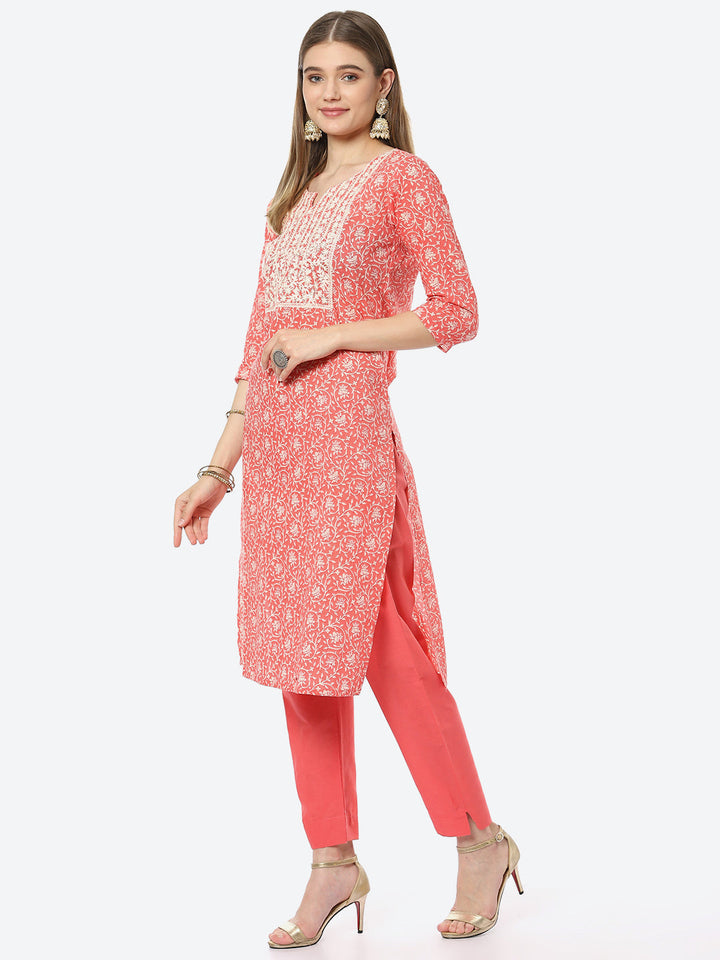 Resham Work Printed Chanderi Kurta With Pant