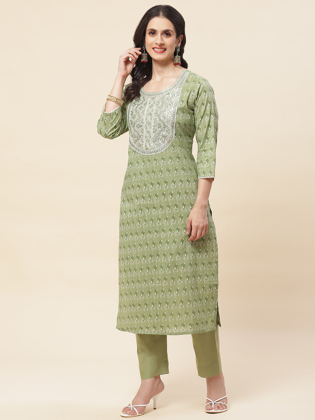 Printed  &amp; Neck Embroidered Cotton Kurta With Pants