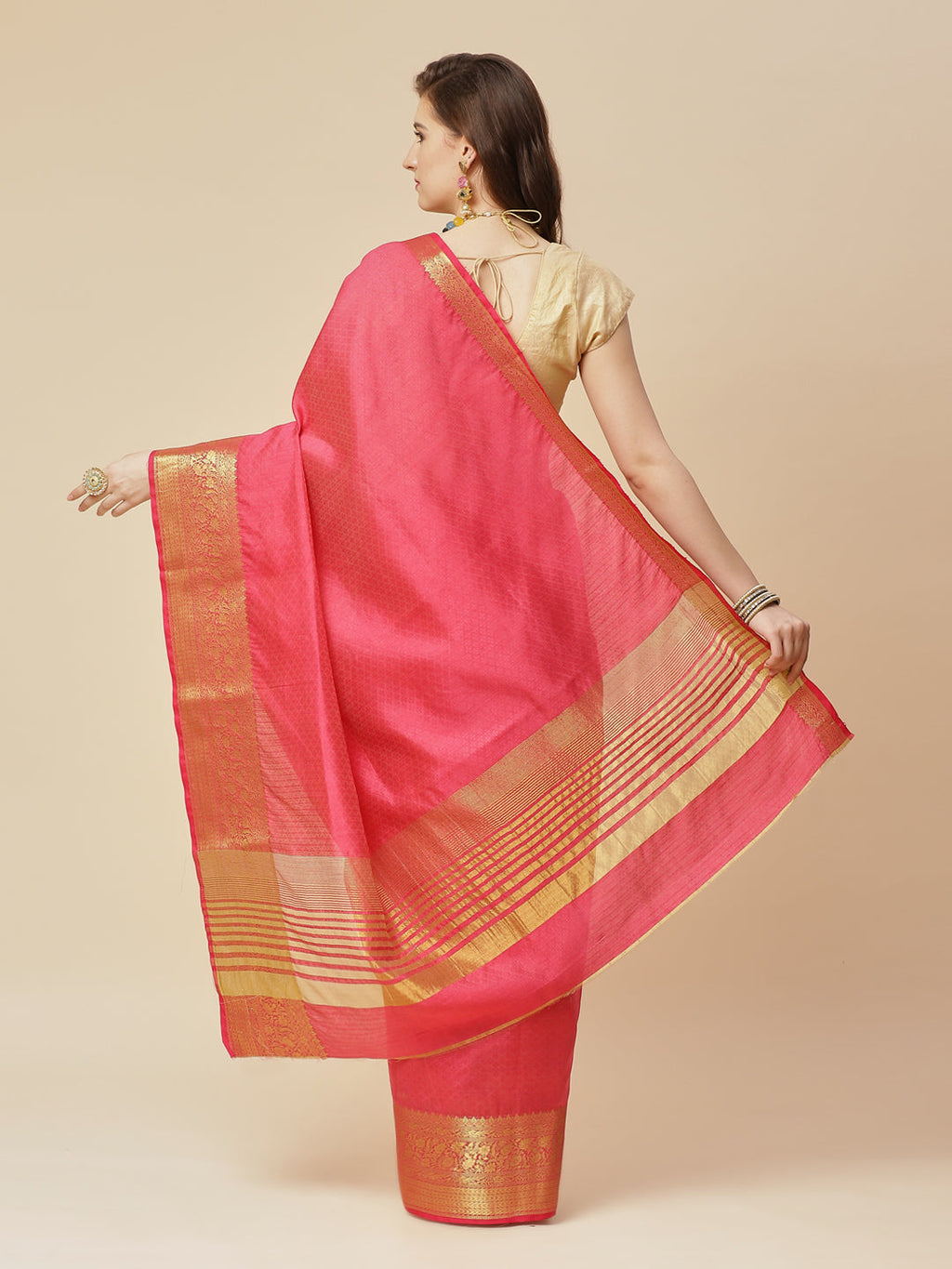 Plain Zari Border Art Handloom Woven Saree