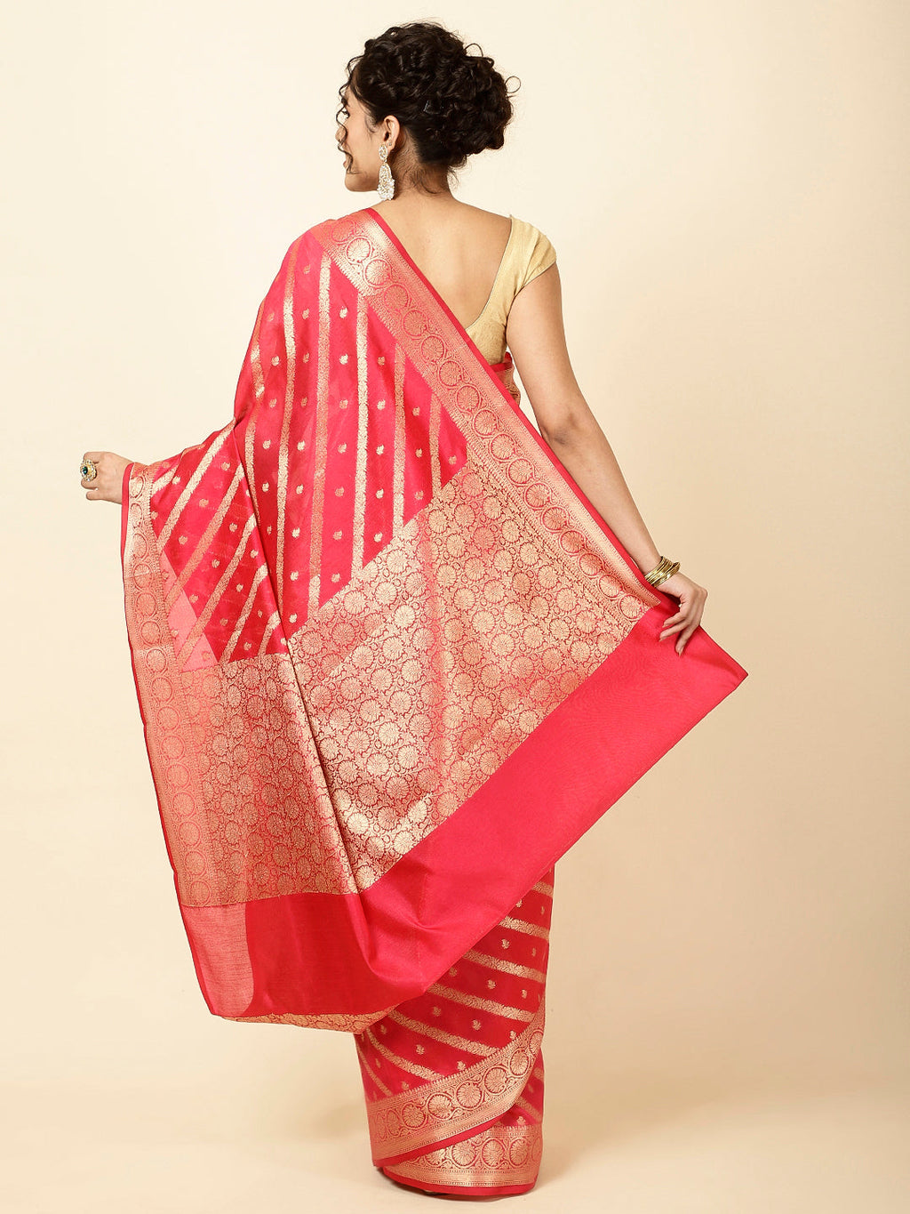 Zari Jaal Woven Cotton Saree