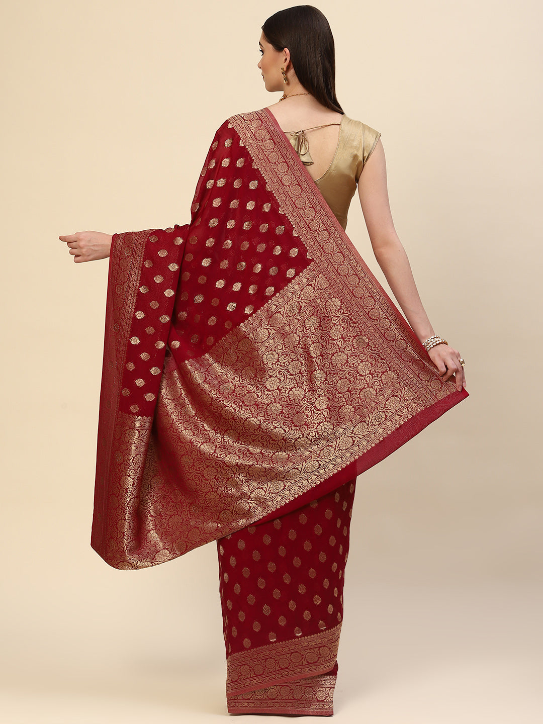Zari Booti Georgette Plain Saree
