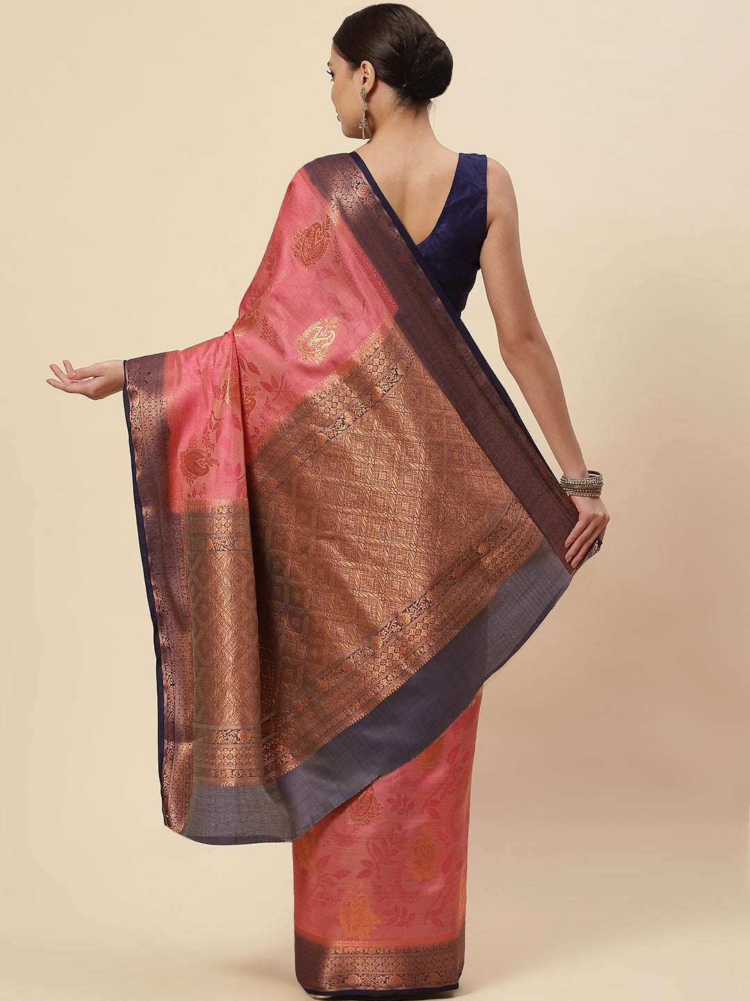 Zari Booti Handloom Woven Saree