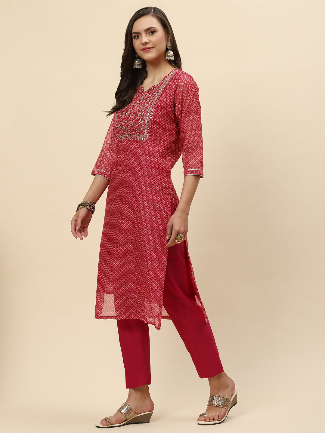 Neck Embroidered & Floral Printed Chanderi Kurta With Pants
