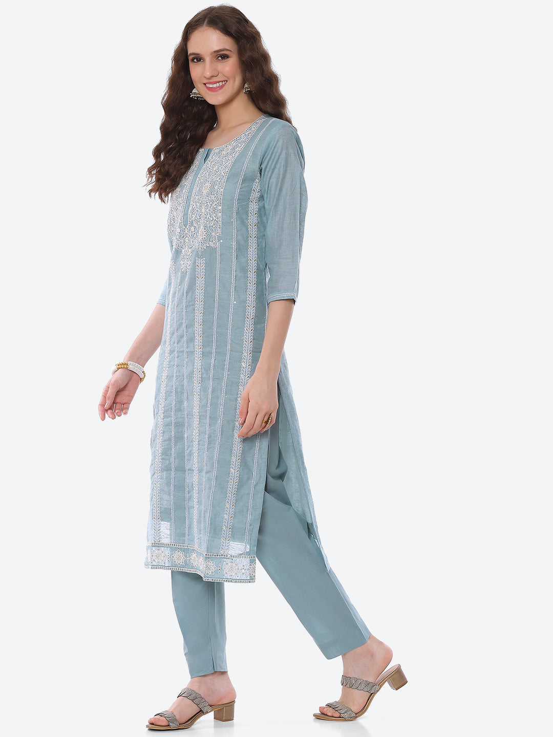 Resham Embroidered Chanderi Kurta With Pant